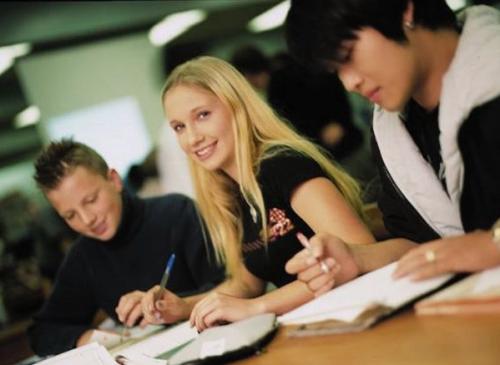 加拿大留學 加拿大留學